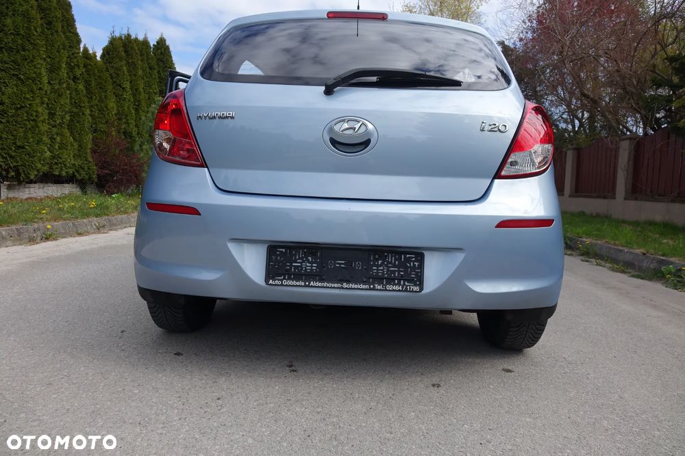 Hyundai i20 - 10