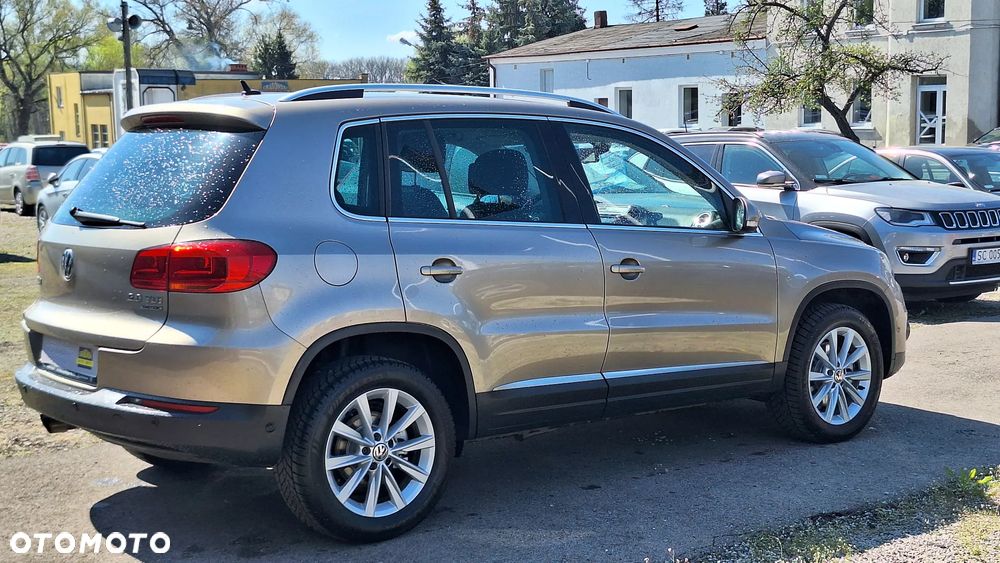 Volkswagen Tiguan - 5
