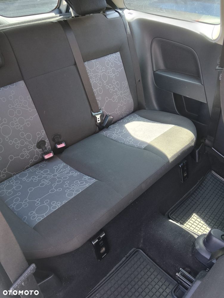 Ford Fiesta - 4