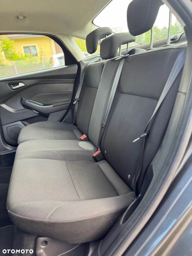 Ford Focus 1.6 Titanium - 31