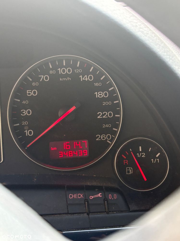Audi A4 Avant 1.9 TDI - 6