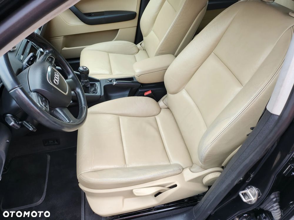 Audi A3 Sportback - 11