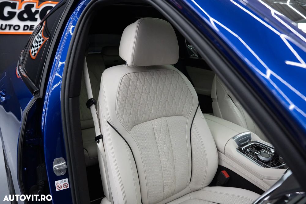 BMW X6 xDrive40d AT MHEV - 25