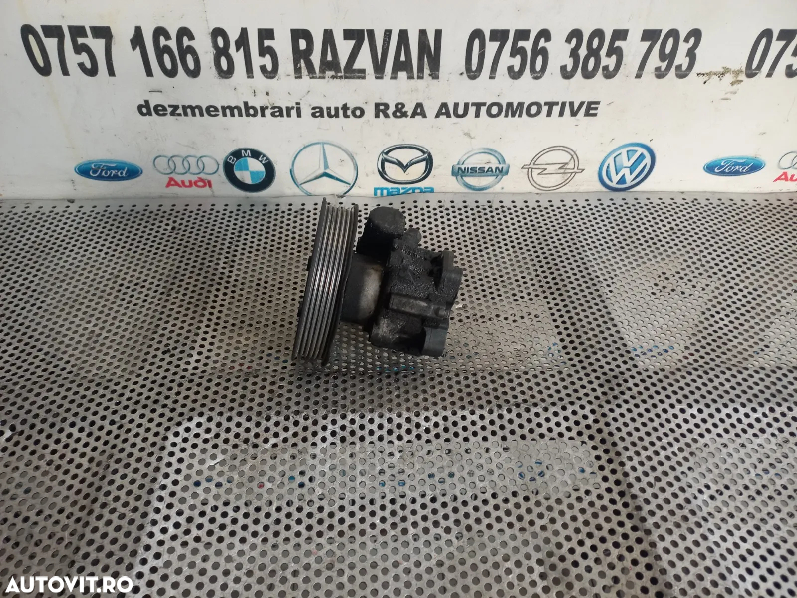 Pompa Servo Servodirectie Audi A6 4F C6 A5 A4 B7 Q7 A8 D3 Vw Phaeton 2.7 Tdi 3.0 Tdi Cod 4FA An 200 - 5