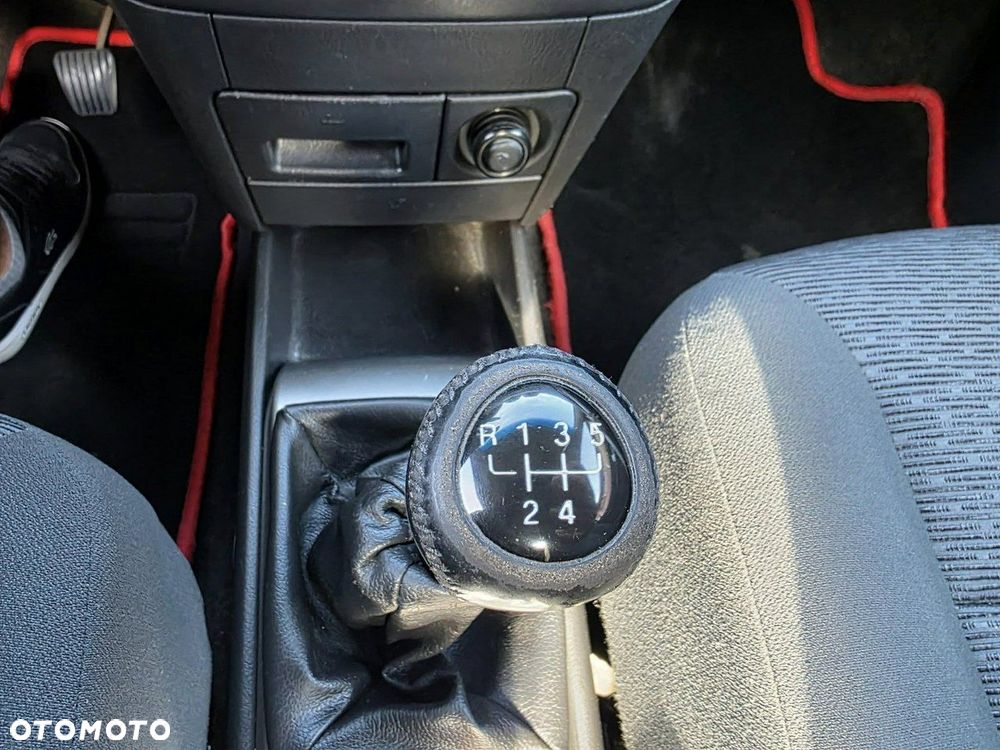 Chevrolet Aveo - 18