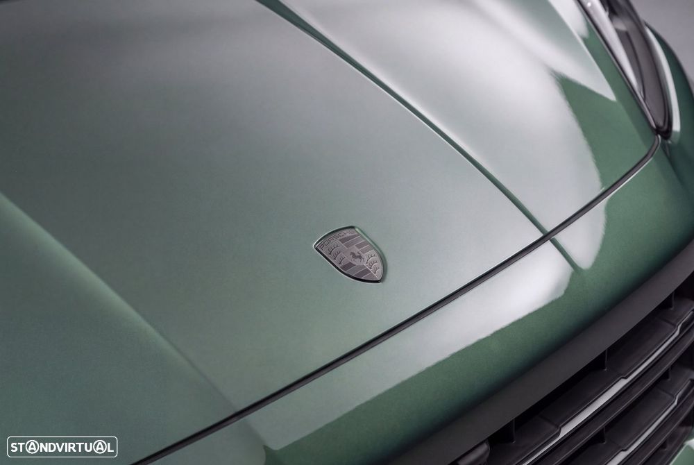 Porsche Cayenne Turbo E-Hybrid Tiptronic S - 6