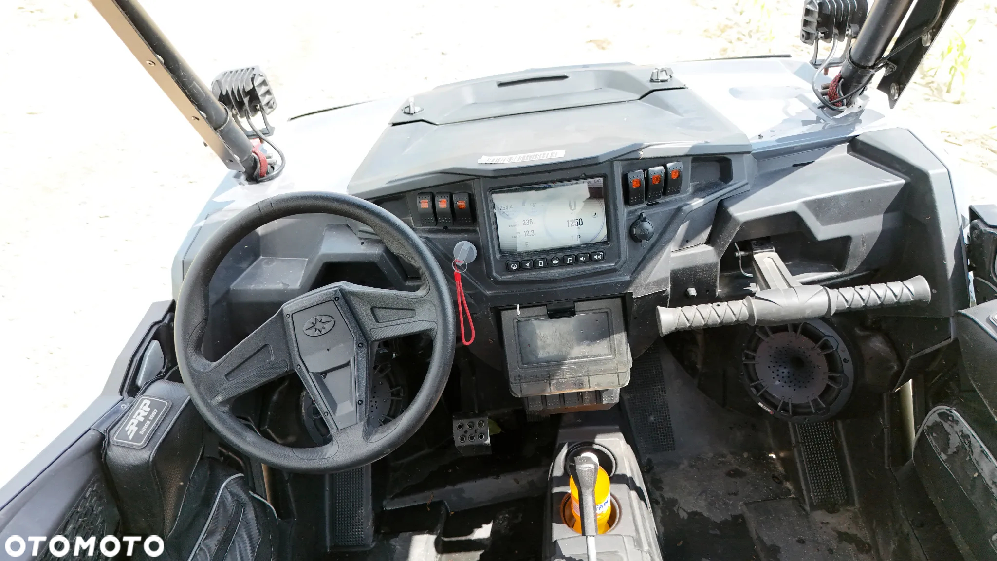 Polaris RZR - 10