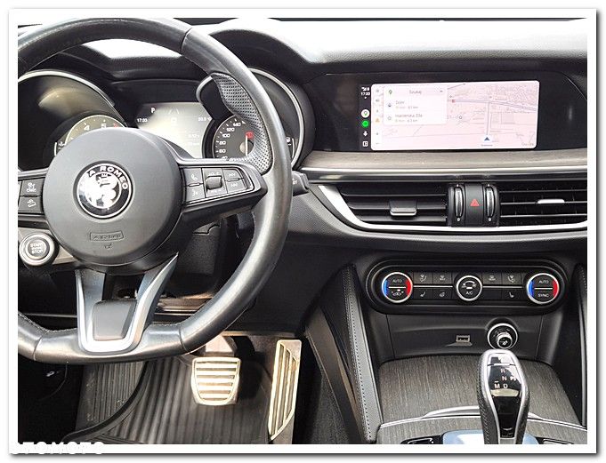 Alfa Romeo Stelvio 2.0 Turbo 16V AT8-Q4 Executive - 33