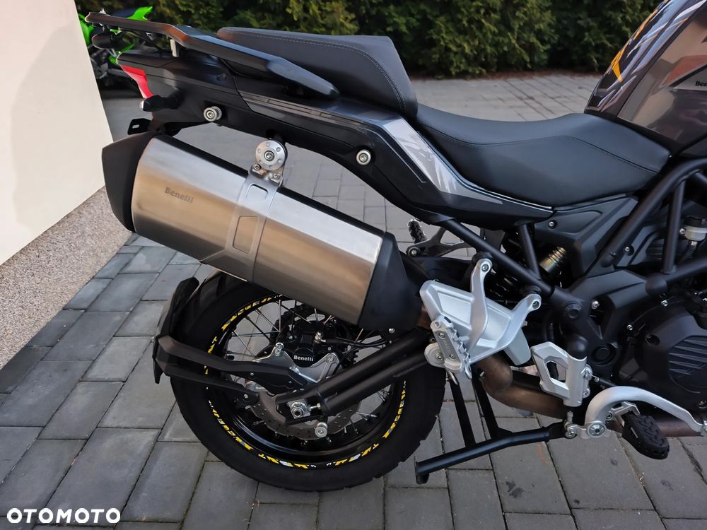 Benelli TRK 502X - 16