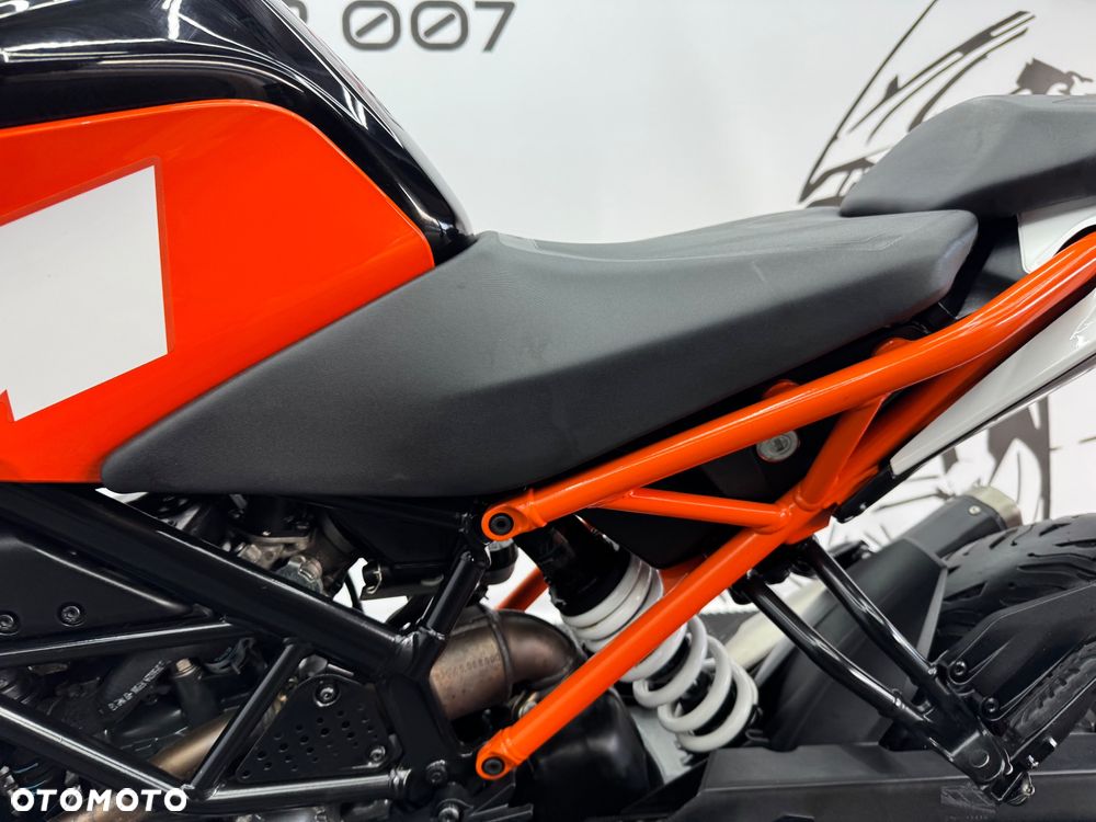 KTM Duke - 13