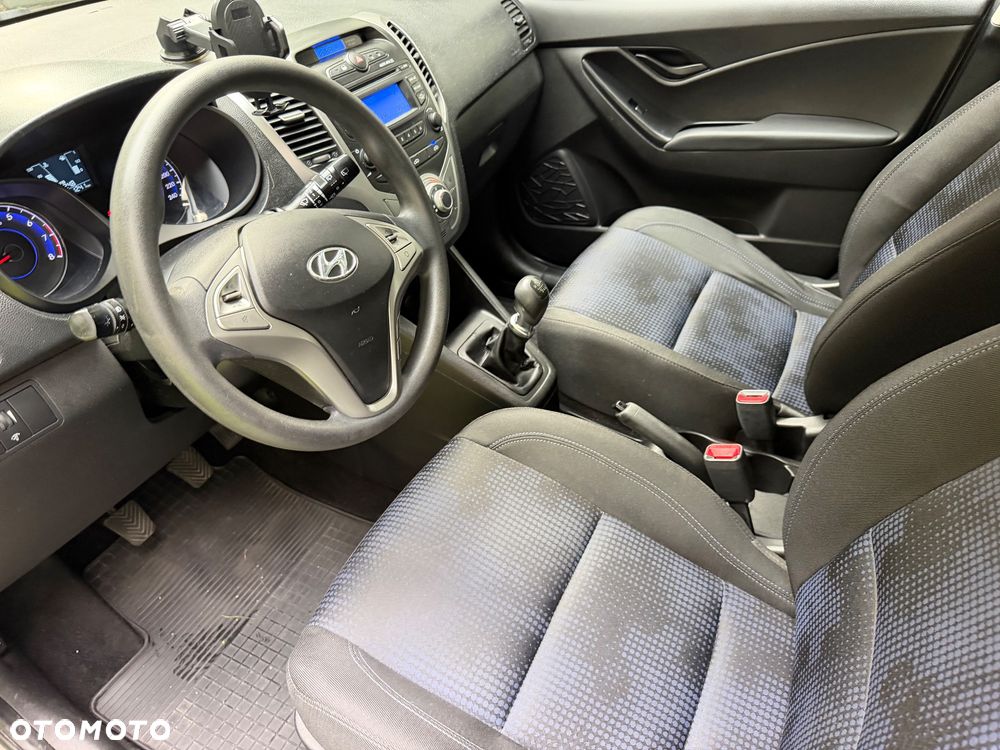 Hyundai i20 - 17