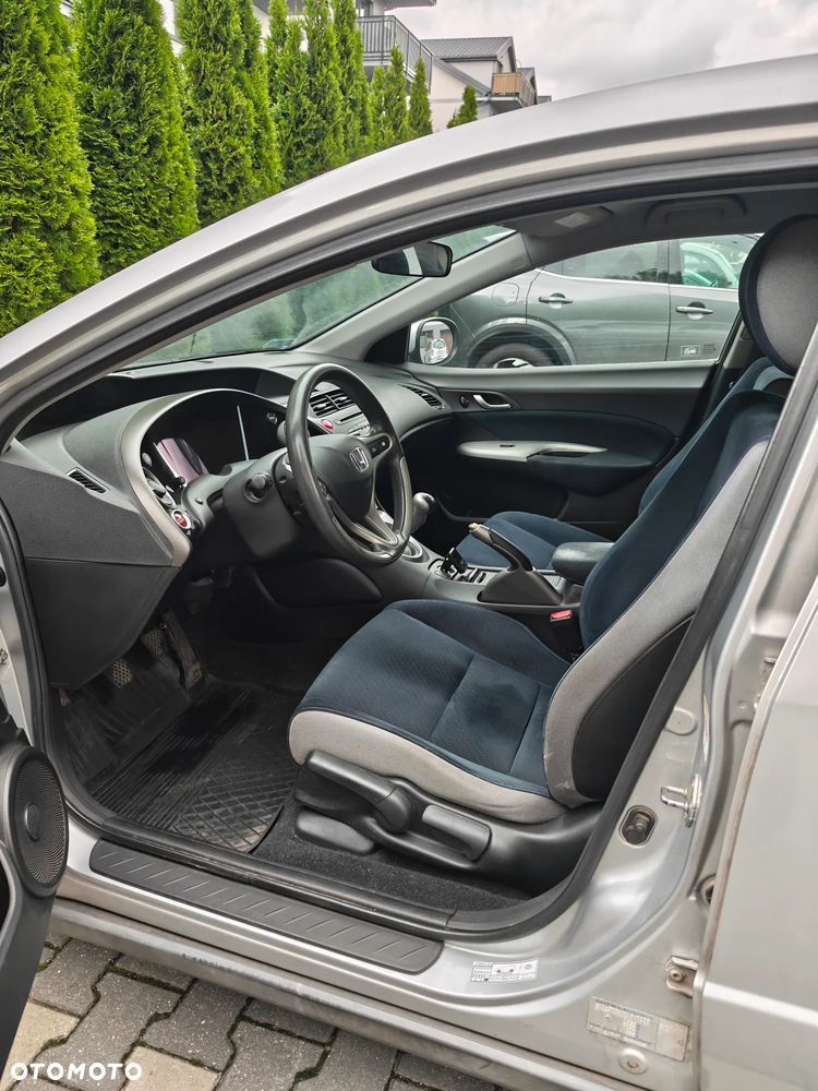 Honda Civic 1.4 Comfort - 10