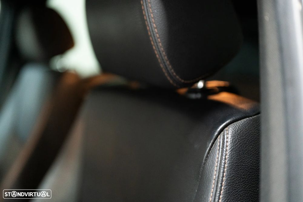 BMW X4 20 d xDrive XLine Auto - 38