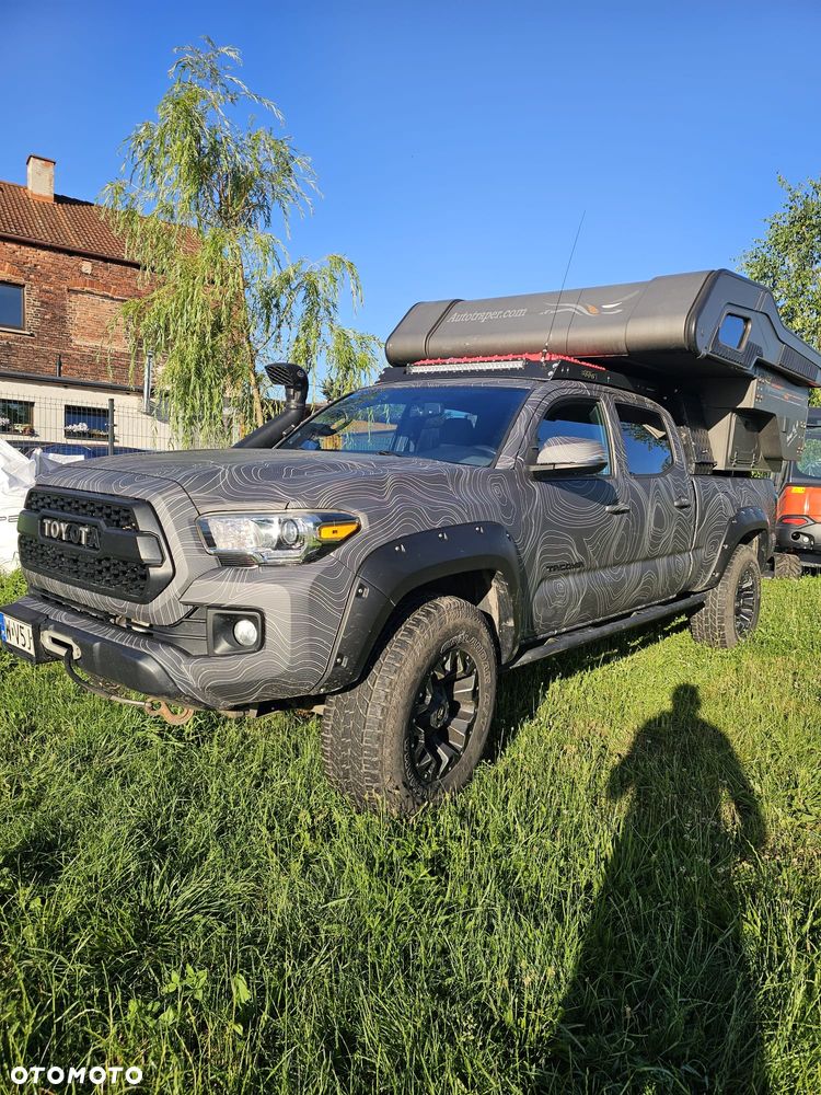 Toyota Tacoma - 3