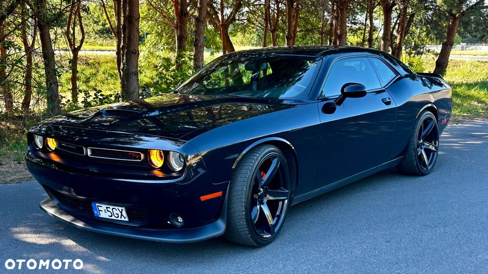 Dodge Challenger - 6