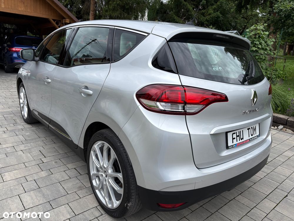 Renault Scenic - 16