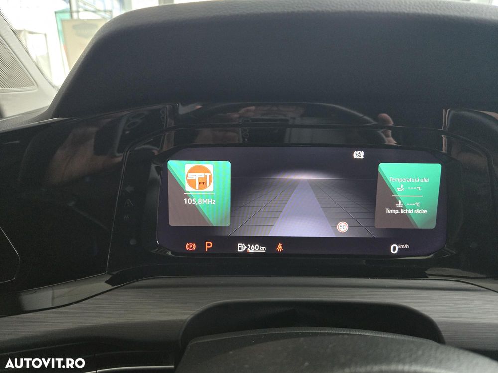 Volkswagen Golf 1.5 eTSI ACT DSG MHEV Style - 13