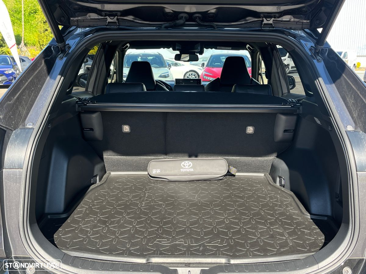 Toyota RAV4 2.5 HDF Square Collection - 10