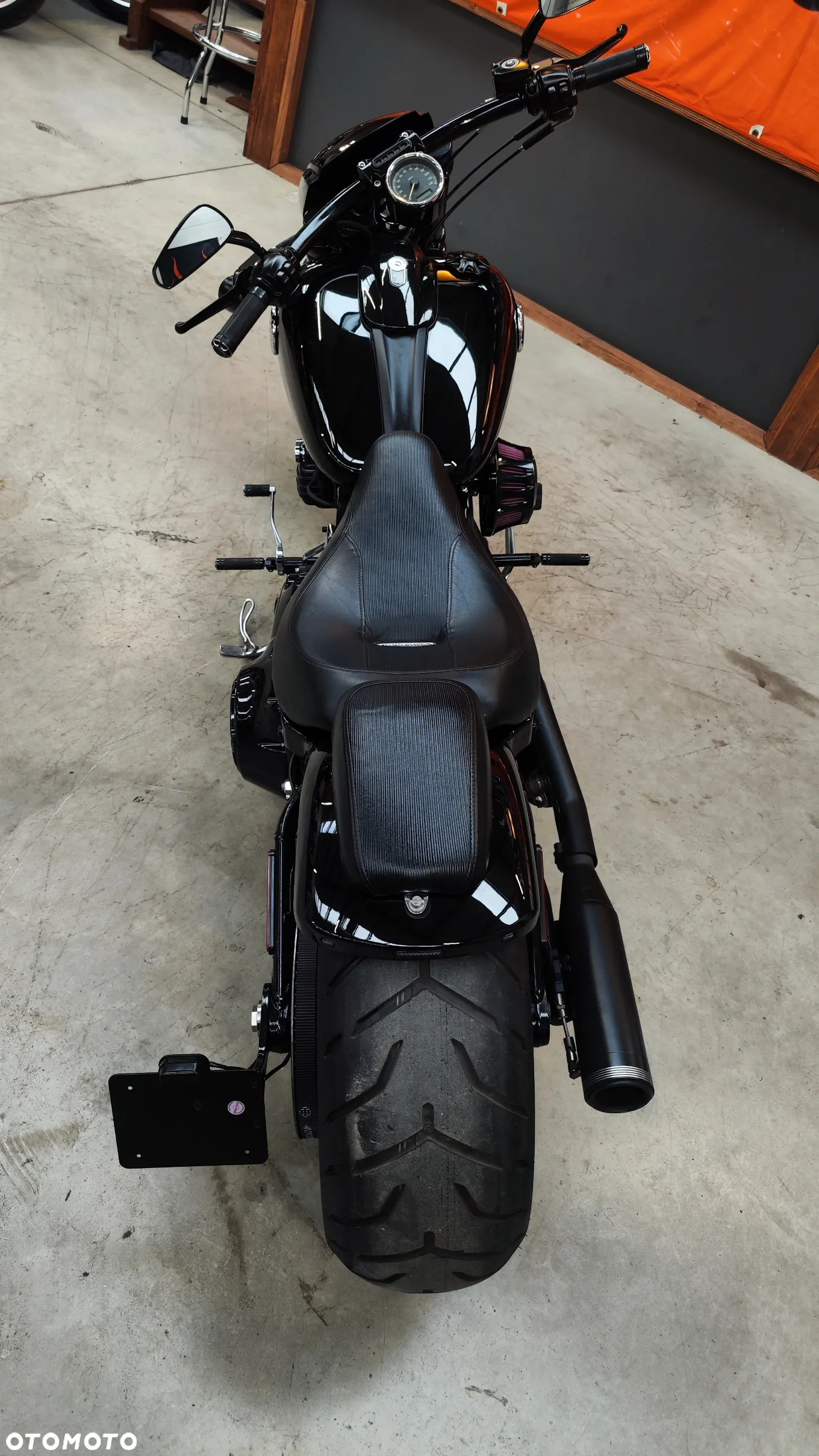 Harley-Davidson FXSB Breakout - 11