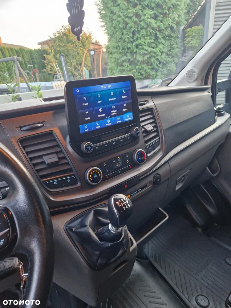 Ford Transit - 18