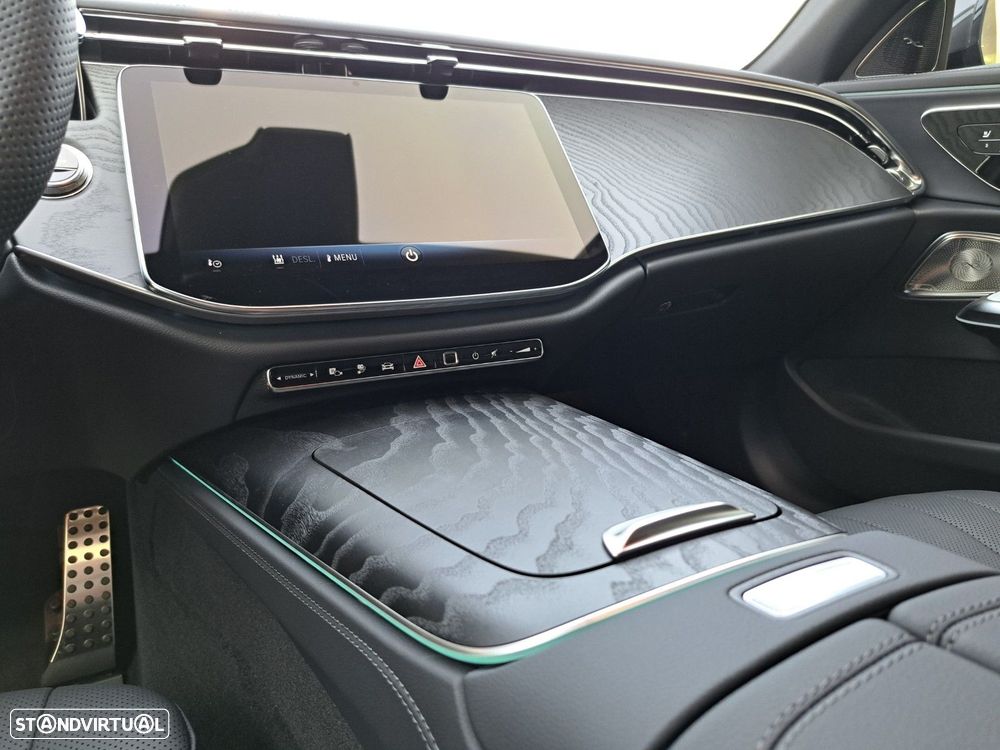 Mercedes-Benz E 300 de - 7