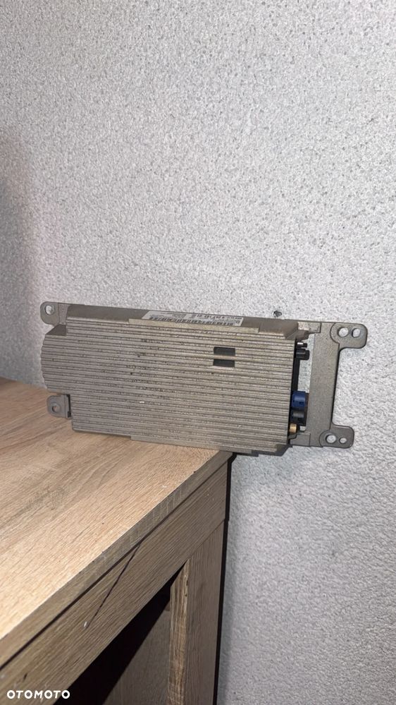 BMW E70 E71 E72 TUNER WZMACNIACZ 9257163 - 1
