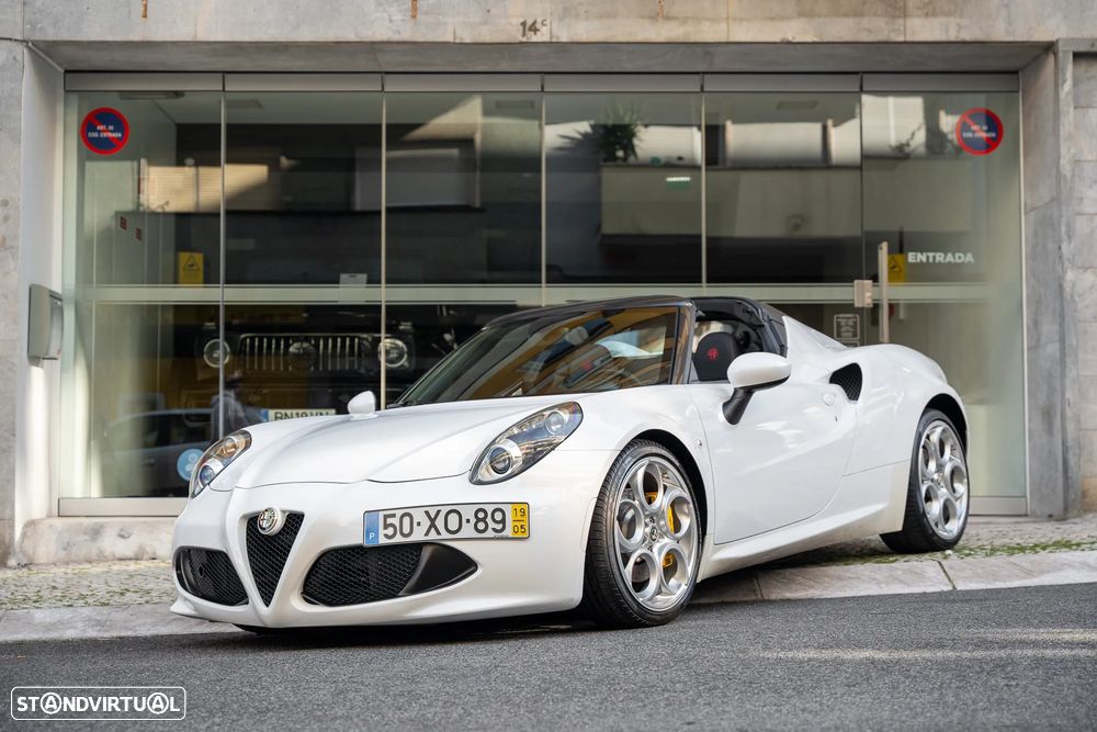 Alfa Romeo 4C Spider 1750 TBi - 1