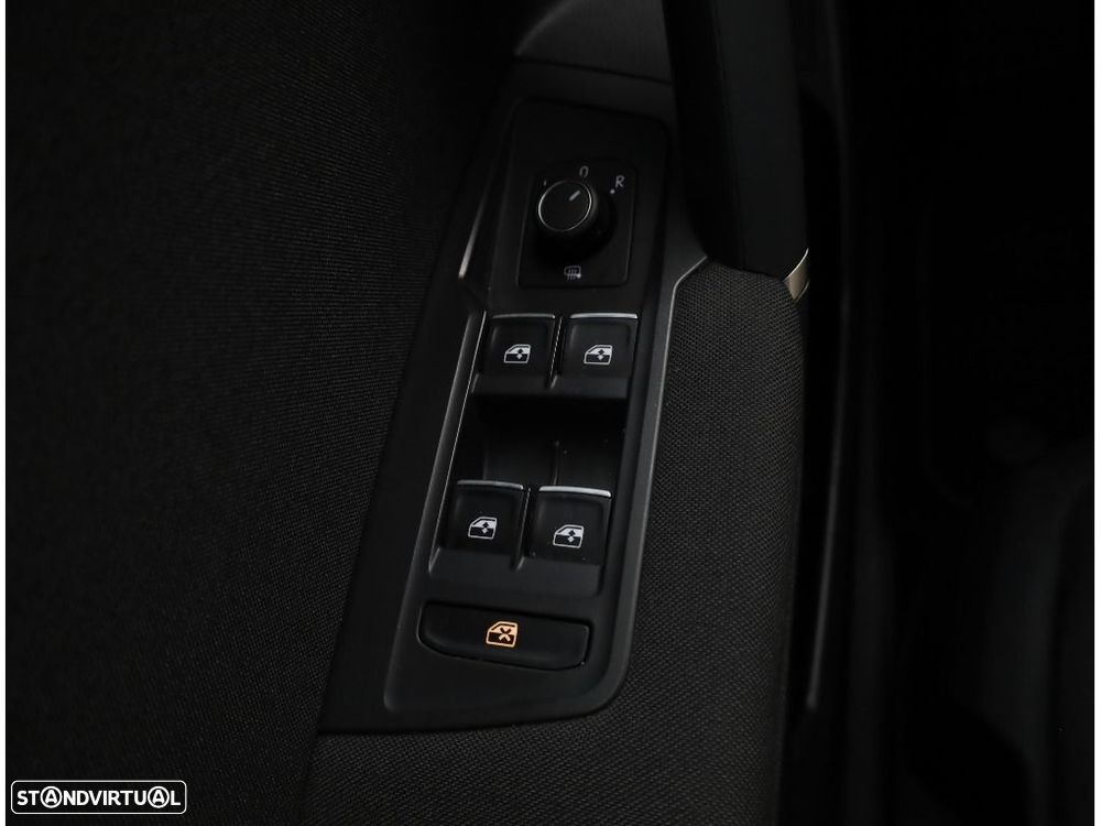 VW Tiguan Allspace 2.0 TDI Confortline DSG - 37