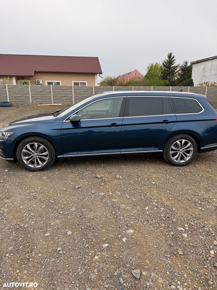 Volkswagen Passat 2.0 TDI DSG Highline - 13