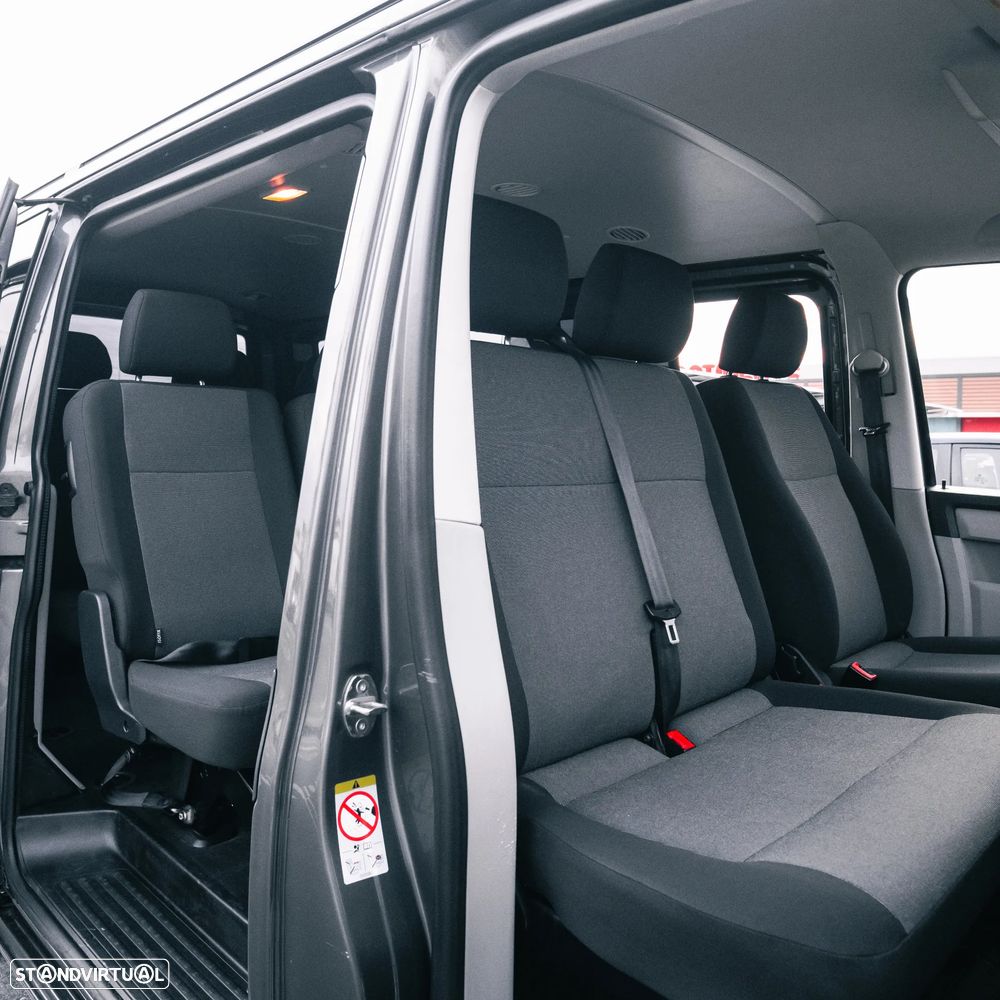 VW Transporter Caravelle DSG Longa Comfortline - 15