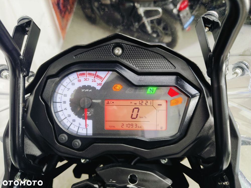 Benelli TRK 502X - 18