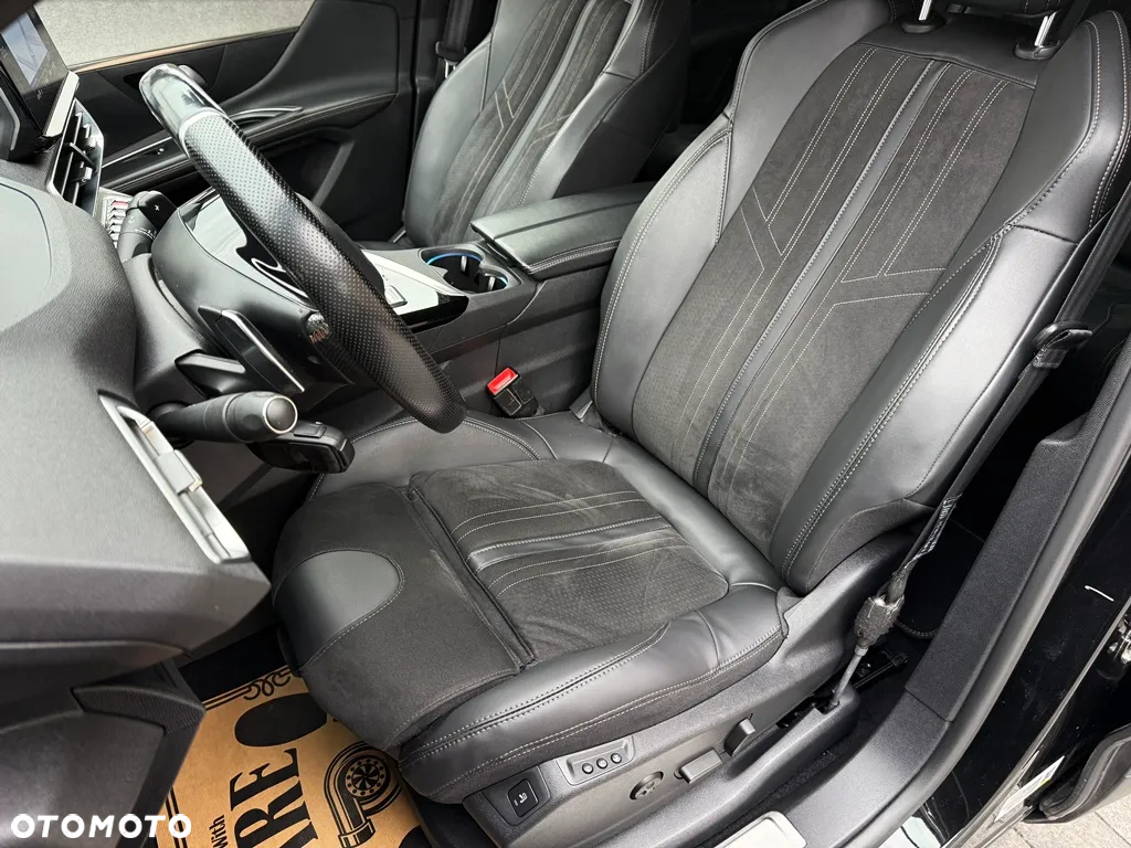 Peugeot 5008 1.5 BlueHDi GT S&S EAT8 - 33