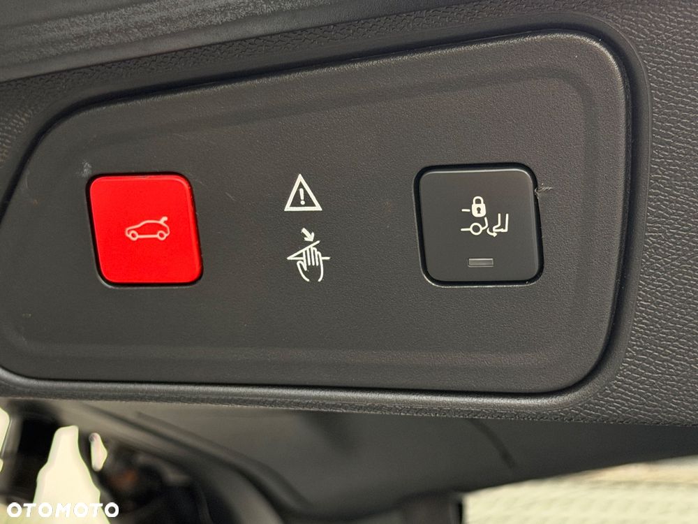 Peugeot 3008 BlueHDi 180 Stop & Start EAT6 GT - 38
