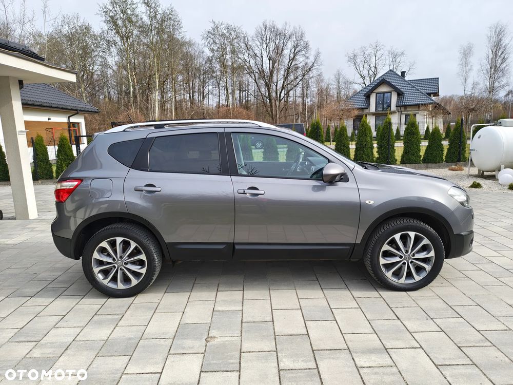 Nissan Qashqai 2.0 4 x 4 CVT 360 - 9