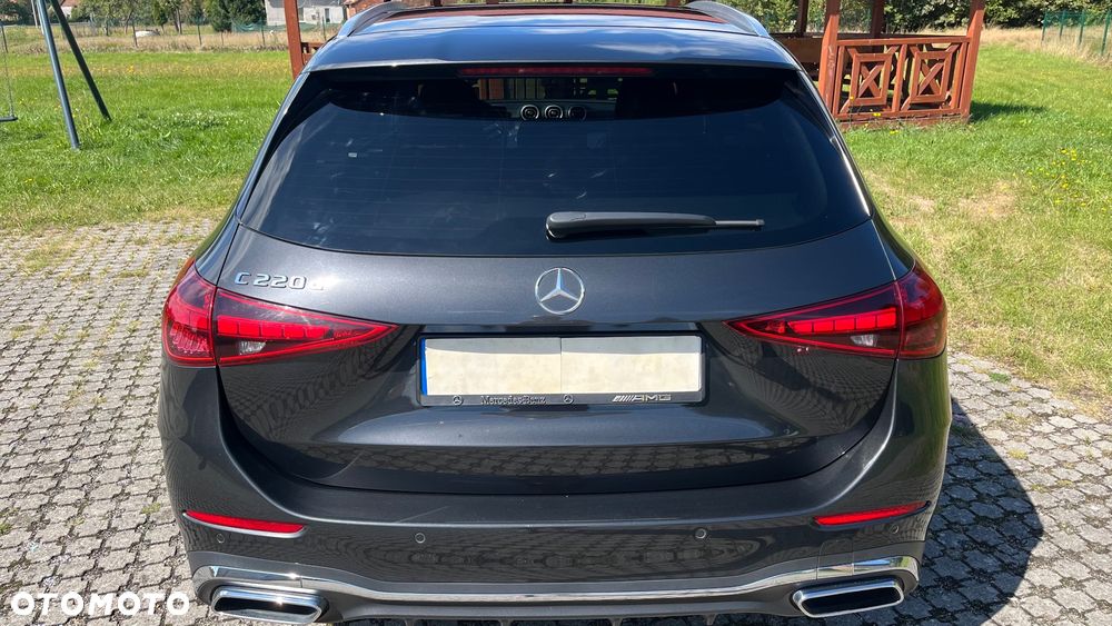 Mercedes-Benz Klasa C 220 d T 9G-TRONIC AMG Line - 11