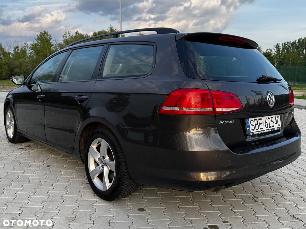 Volkswagen Passat 1.6 TDI Comfortline - 7