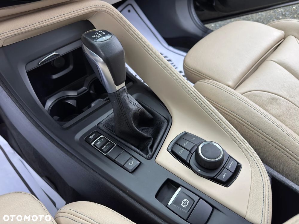 BMW X1 - 24