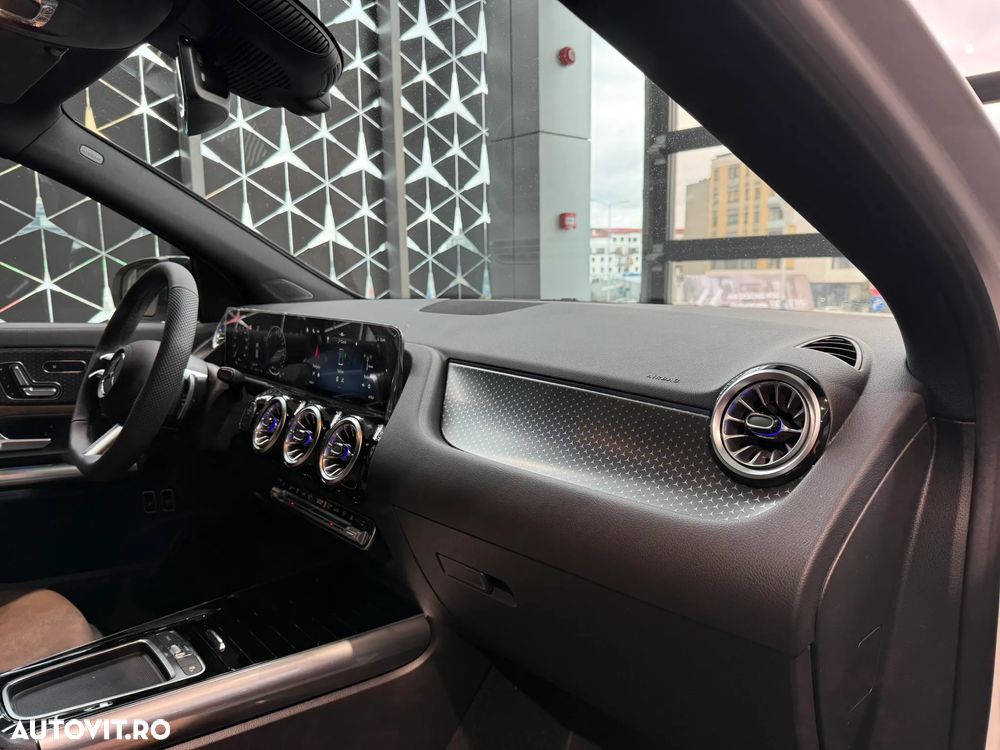 Mercedes-Benz GLA 250 e - 10