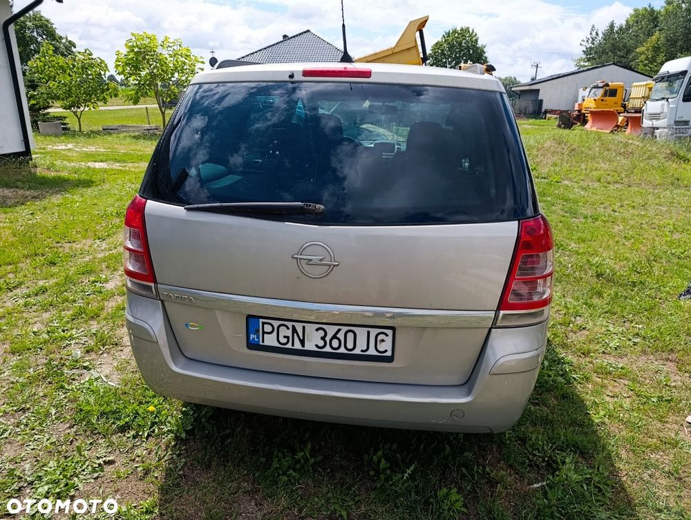 Opel Zafira 2008 photo 4