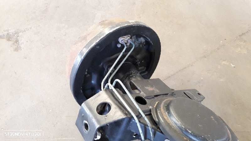 CHARRIOT TRASEIRO MITSUBISHI GALLOPER 2000 - 1