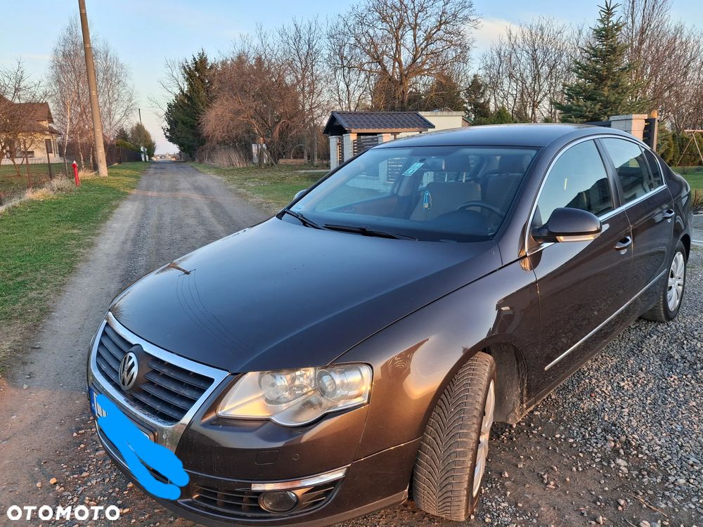 Volkswagen Passat 2.0 TDI Comfortline - 1