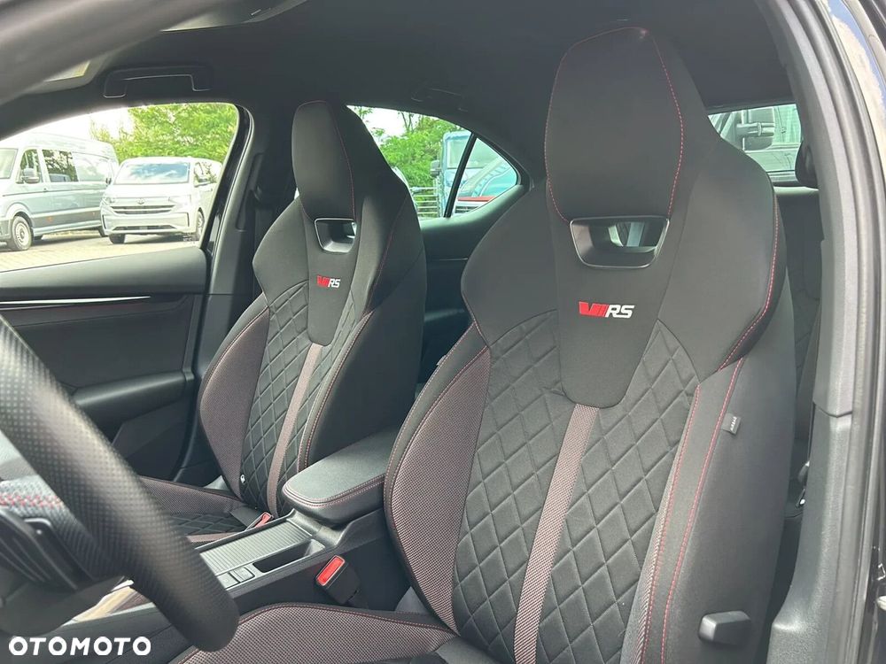 Skoda Octavia 2.0 TSI RS DSG - 9