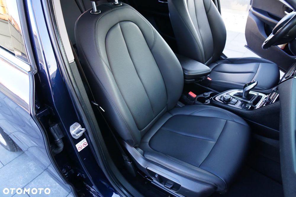 BMW Seria 2 218d Advantage sport - 22