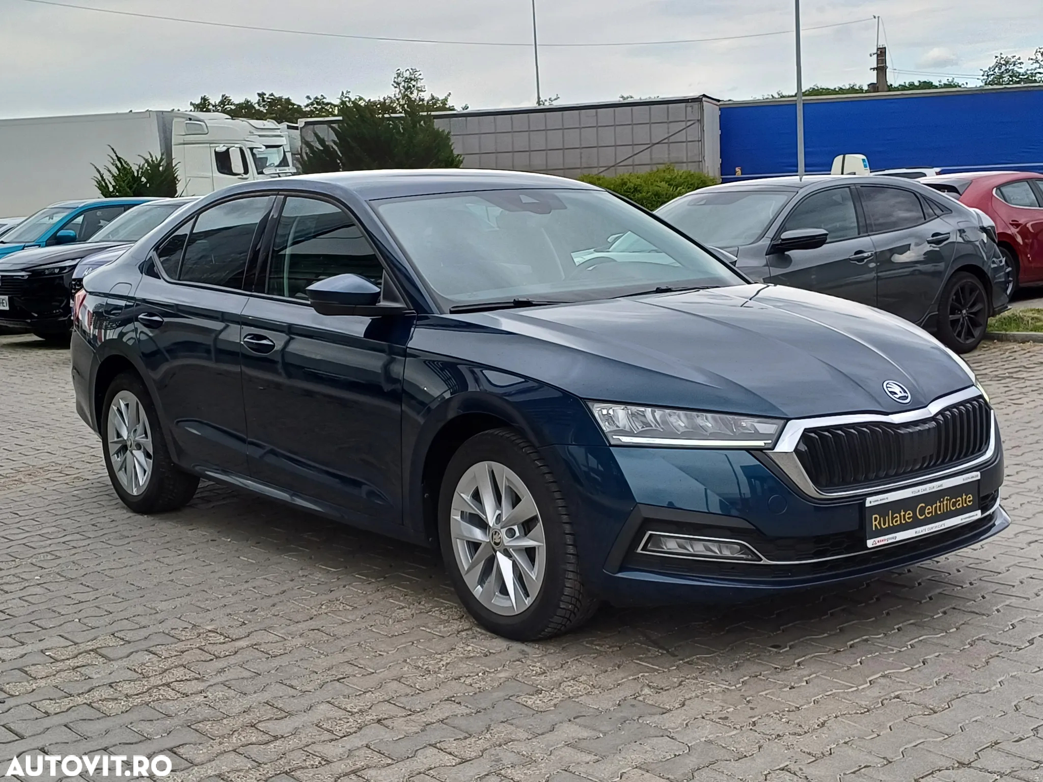 Skoda Octavia 2.0 TDI DSG Style - 3