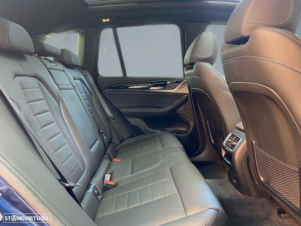 BMW iX3 M Sport Impressive - 23