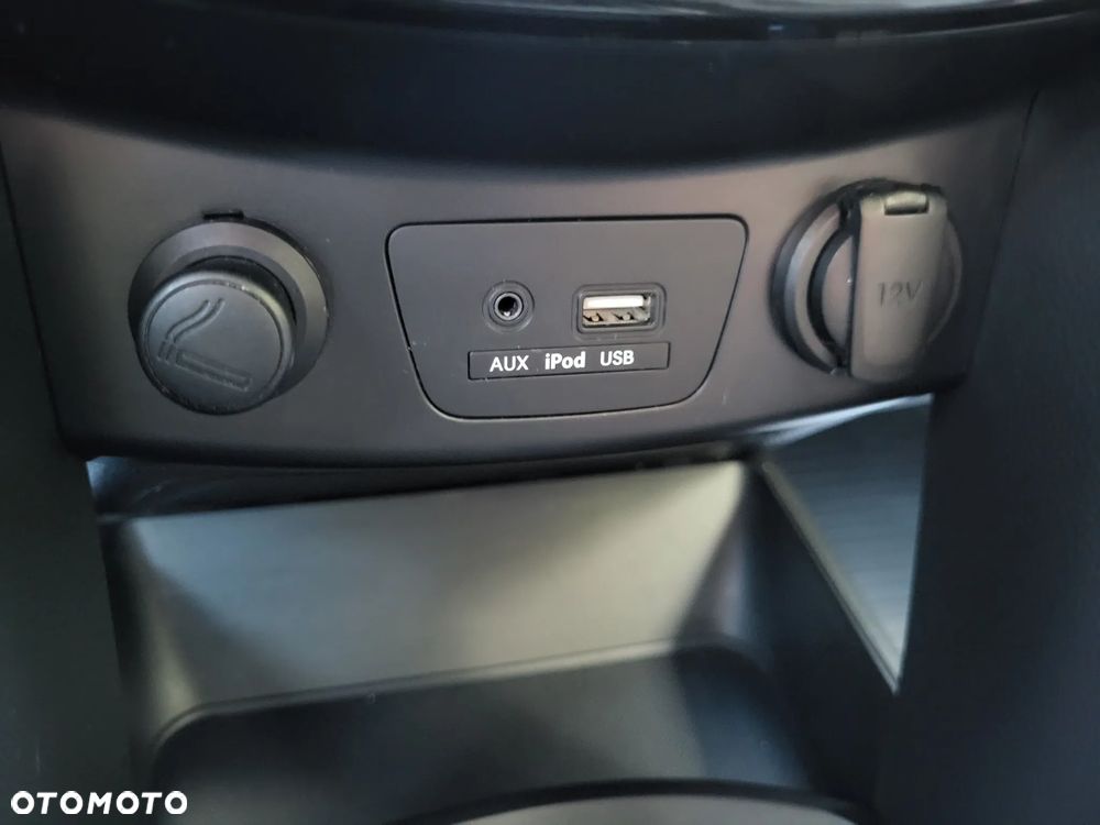 Hyundai i30 1.6 GDI BlueDrive Go - 19