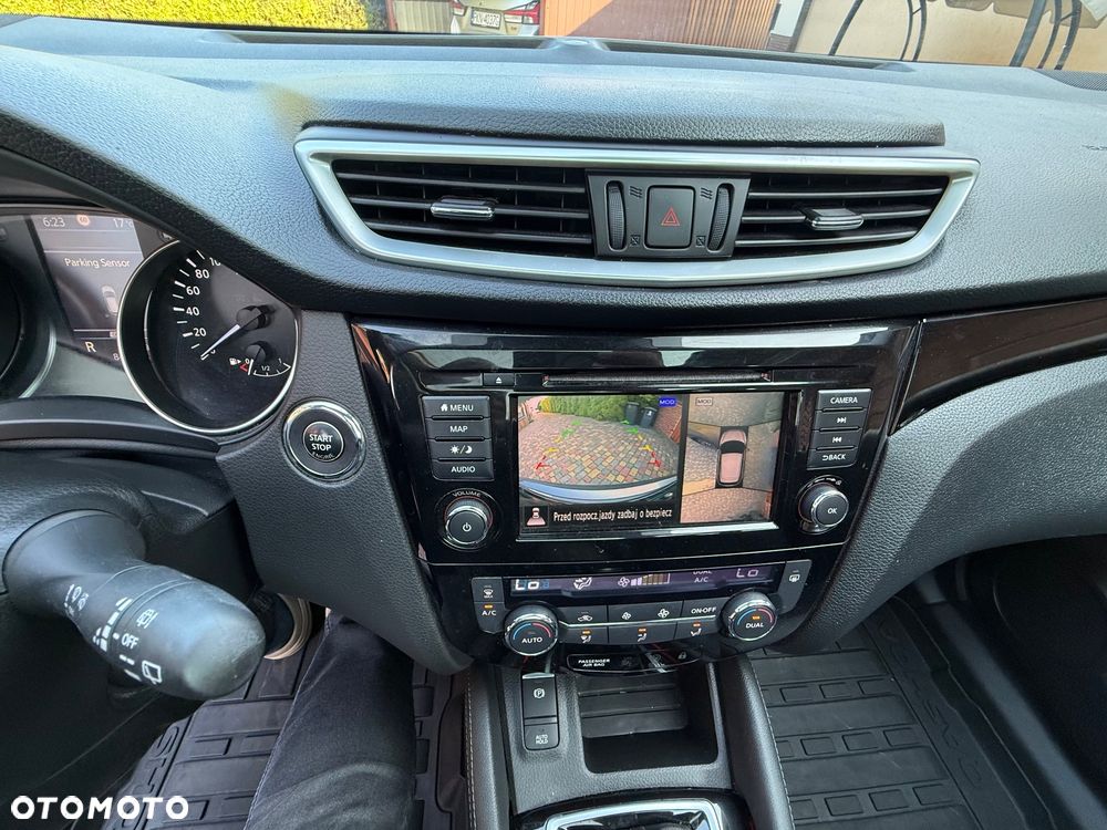 Nissan Qashqai 1.3 DIG-T DCT SHIRO - 18