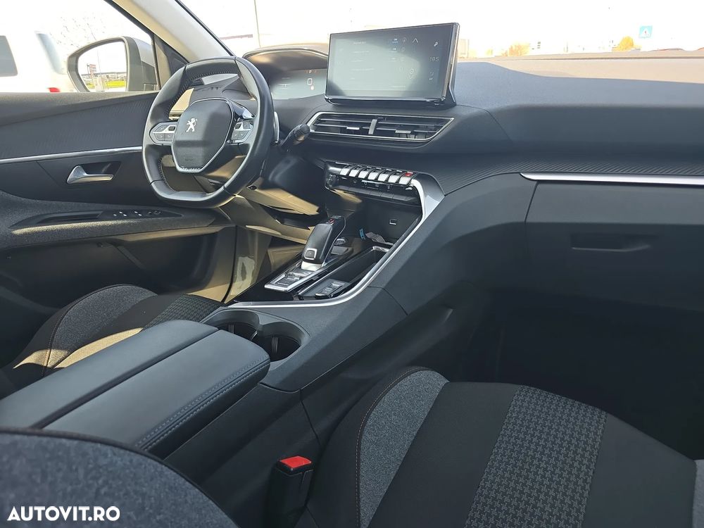 Peugeot 3008 BlueHDi 130 Stop & Start EAT8 Active - 30