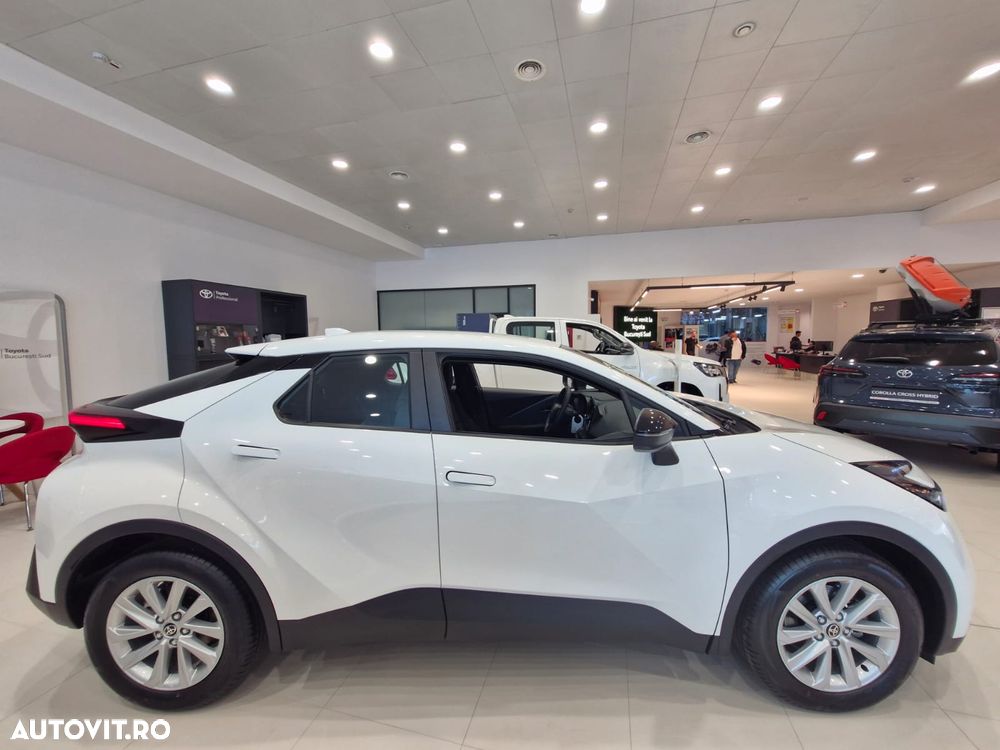 Toyota C-HR - 5