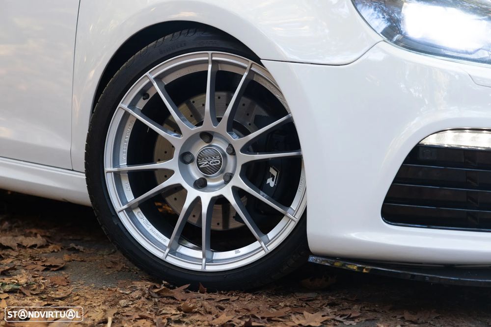 VW Golf 2.0 R DSG - 7